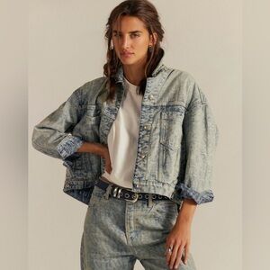 We The Free People Jacquard Letters
Denim Jacket Size Medium